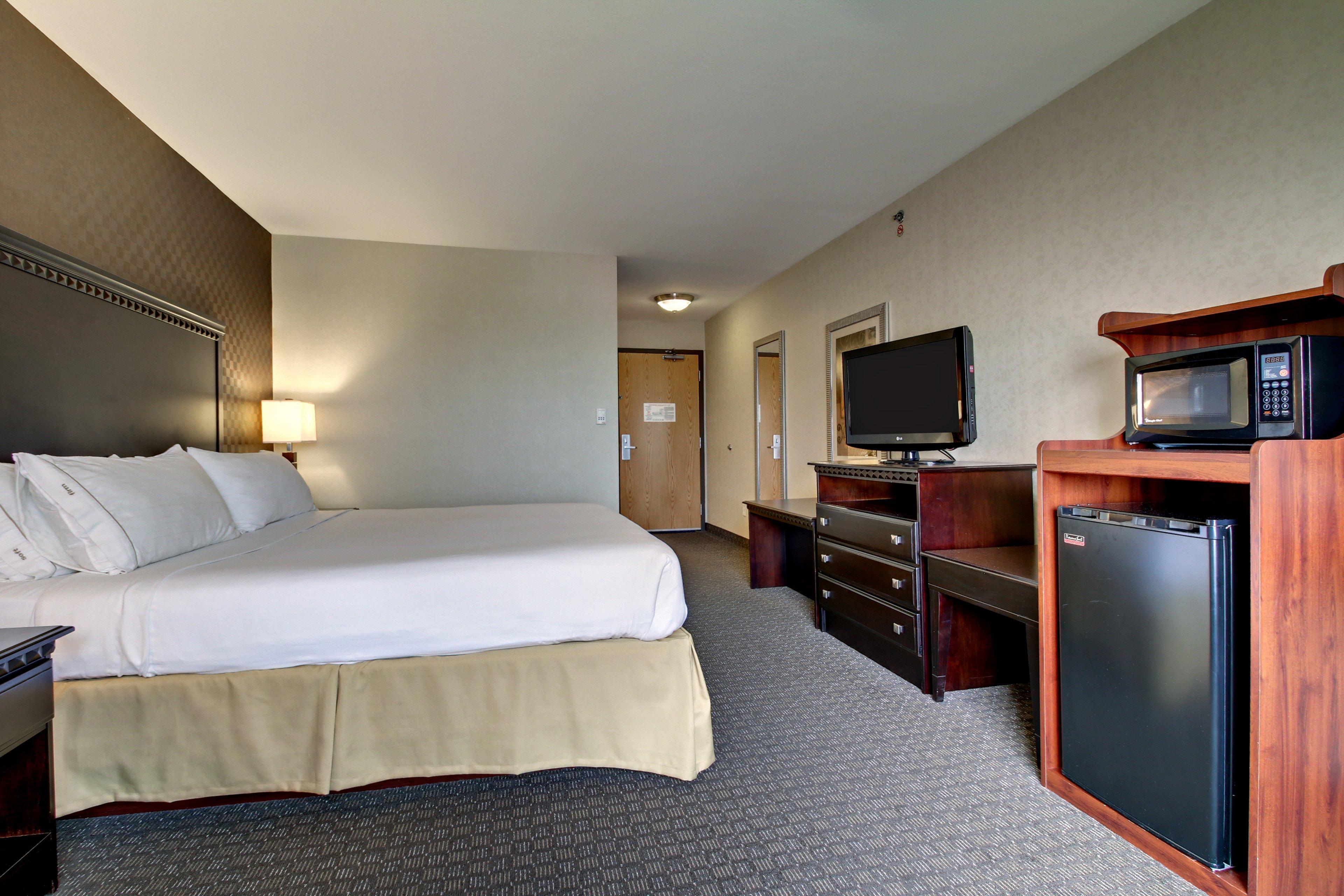 Holiday Inn Express Peru-Lasalle Area By Ihg Exterior photo